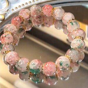 BRAND NEW💕Colorful Cracked Glass Beads Ombre Stretch Bracelet